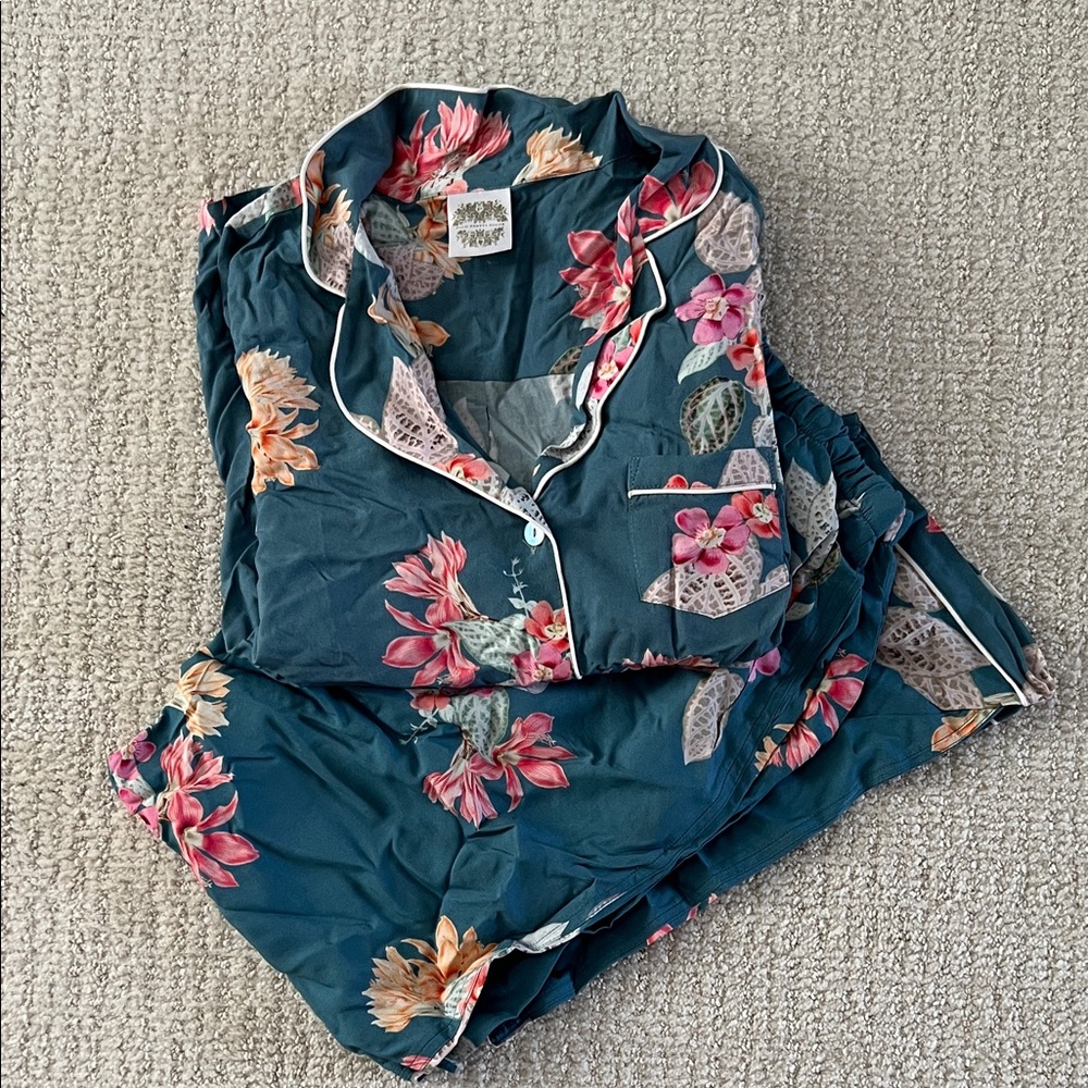 Plum Pretty Sugar Floral Pajama Set - Teal and Pink